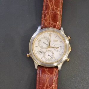 Citizen Quartz Chronograph Bicolor 1995 Braun, Quarzwerk, Multifunktionsblatt, Datumsanzeige, Lederband braun, Kratzer am Gehäuse | Band | Zustand: Gebraucht