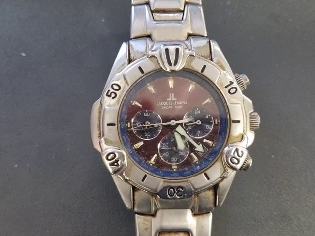 Jacques Lemans Sport 1-1128, Chronograph, 10ATM, Edelstahl, rot | blau, starke Verschmutzung, Kratzer | Zustand: Stark Gebraucht