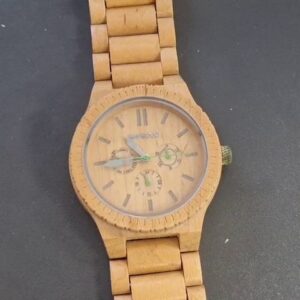 WeWood Date Ahornholz Beige, 100% Naturholz, Multifunktionsanzeige, Quarzwerk, leichte Kratzer, Abnutzung | Zustand: Gut