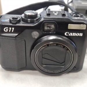 Canon PowerShot G11 2009 schwarz, Kompaktkamera, 10 Megapixel, 5x optischer Zoom 28-140mm, schwenkbares 2,8 Zoll LCD, RAW-Unterstützung | Zustand: Gut