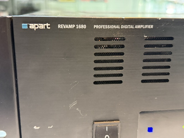 Apart Revamp1680 Schwarz, Professioneller 16-Kanal-Digitalverstärker, Class-D, 16 x 80 Watt an 4 Ohm, brückbar auf 8 x 200 Watt, lüfterlos, ideal für Multiroom-Anwendungen. – Bild 4