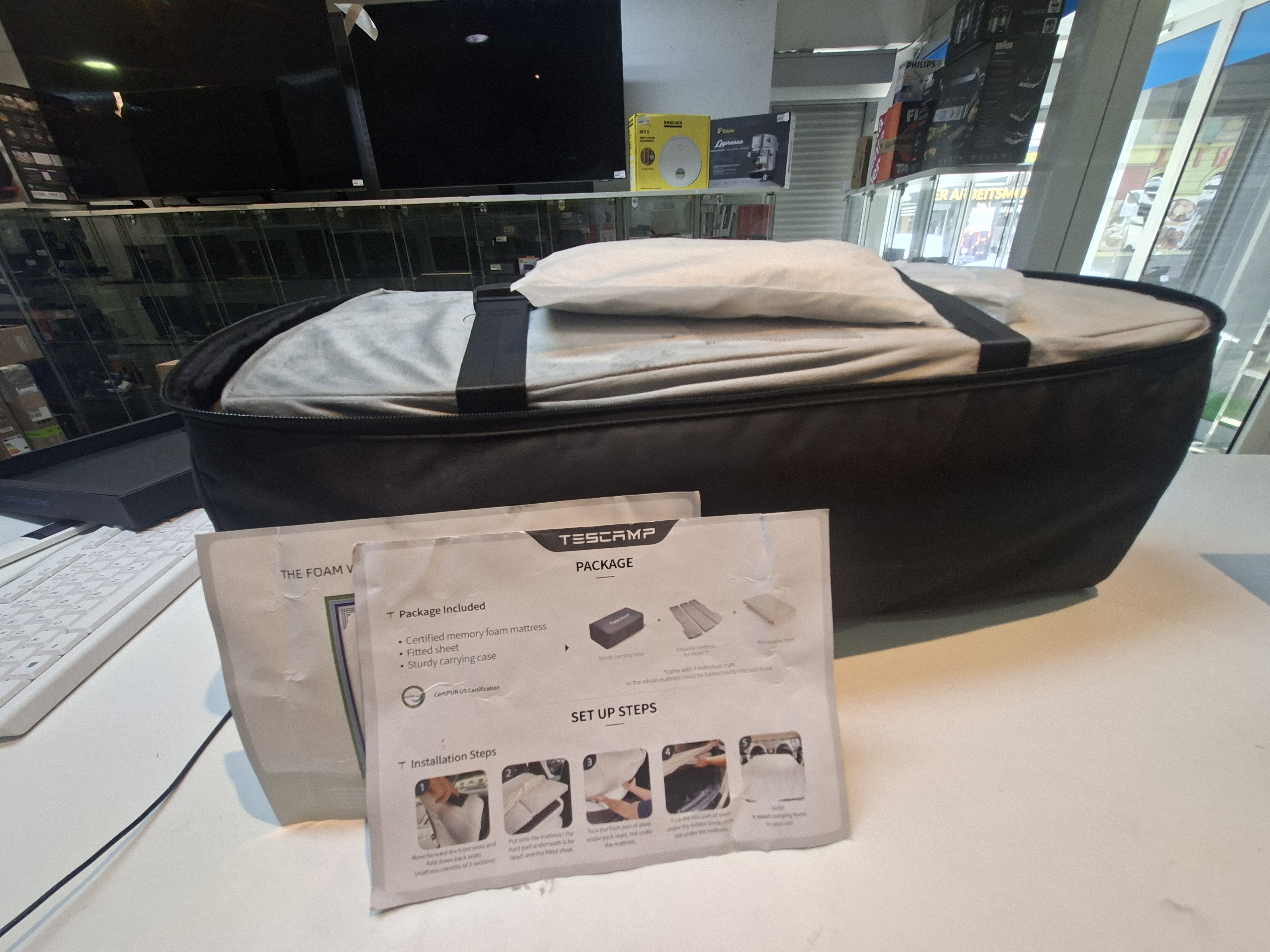Tescamp Campingmatratze Tesla Model 3/Y Grau, Faltbare Memory-Foam-Matratze mit Transporttasche, passend für Tesla Model 3 und Model Y. | Zustand: Sehr Gut – Bild 2