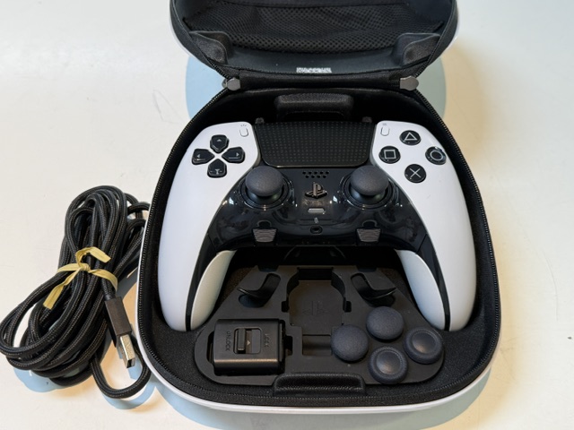 Sony DualSense Edge Controller Weiss, Professioneller Wireless-Controller für PlayStation 5 mit Transportcase, wechselbaren Stick-Modulen, Rücktasten und USB-Kabel | Zustand: Sehr Gut – Bild 2