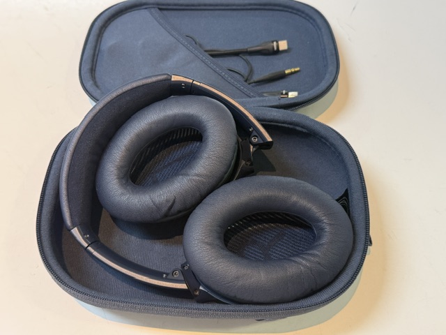 Bose QuietComfort 35 II Blau , Mit Verpackung und Kabel | Zustand: Sehr Gut – Bild 3