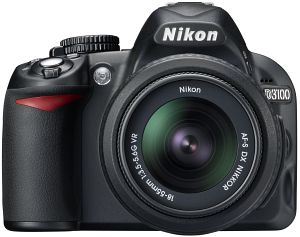 Nikon D3100 mit 18-55mm VR Objektiv, Digitale Spiegelreflexkamera inklusive Ladegerät und Tasche, voll funktionsfähiges Set | Zustand: Gut