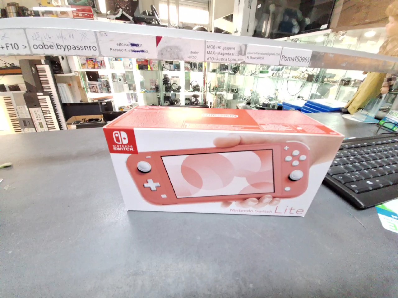 Nintendo Switch Lite, OVP, unbenutzt, KORALLE, inkl. Originalrechnung MediaMarkt. | Zustand: Neu – Bild 3