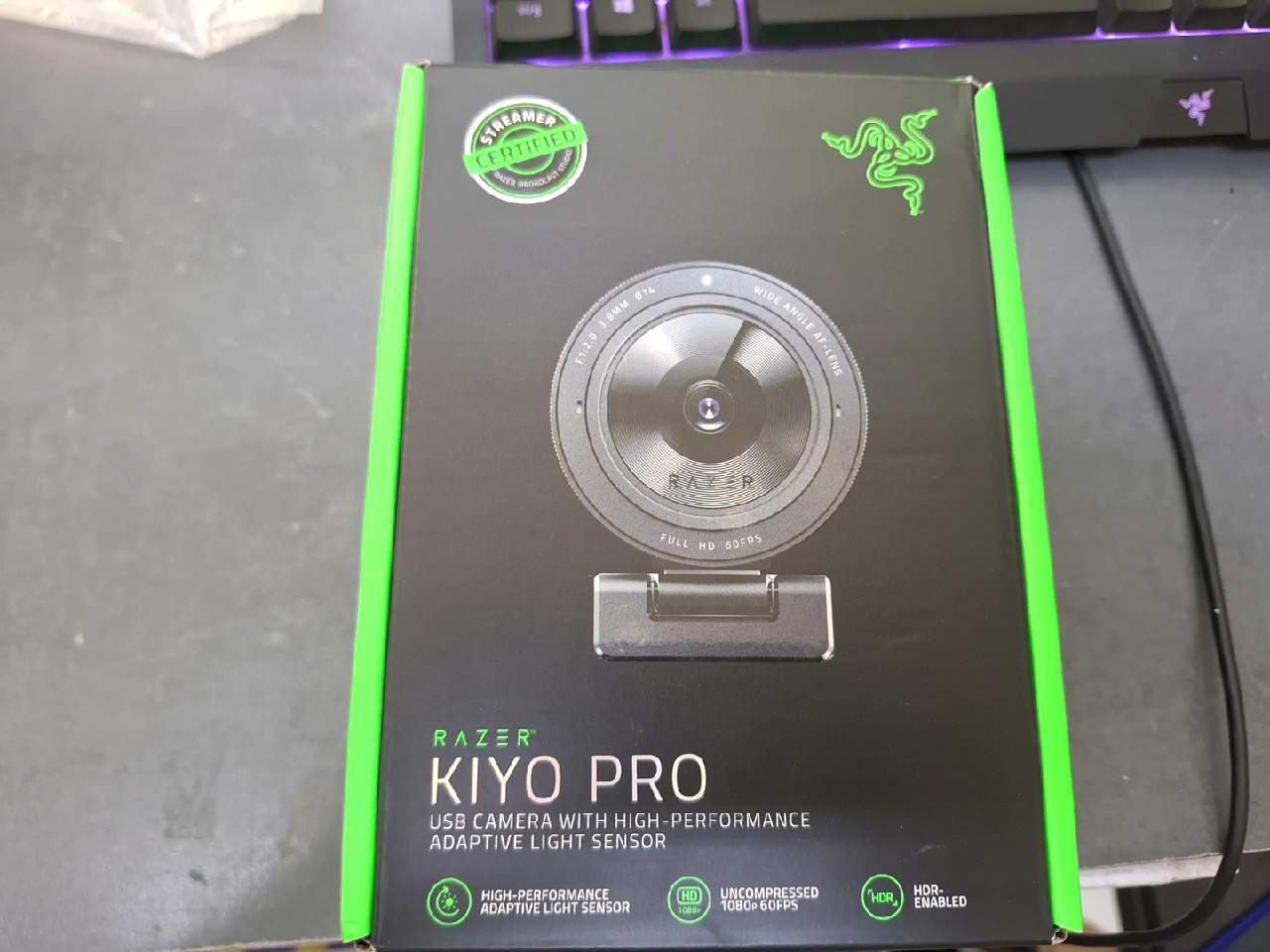 Razer Kiyo Pro, schwarz, USB Streaming Kamera mit Full HD 1080p, 60 FPS, adaptivem Lichtsensor, OVP | Zustand: Sehr Gut – Bild 2