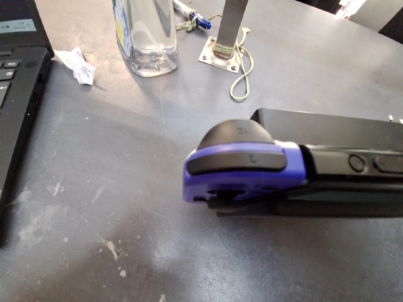 Nintendo Switch, Dock & Netzteil, L-Taste am linken Joy-Con defekt | Zustand: Gut | Farbe: schwarz – Bild 3
