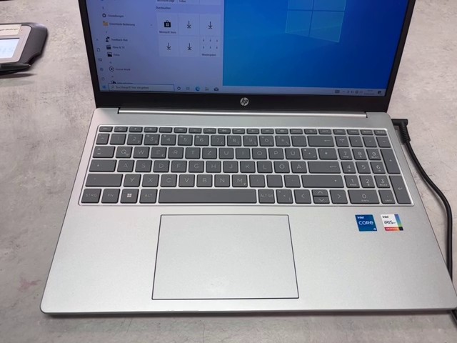 HP Laptop 15-fd0900ng, Silber, Intel Core i5-1335U, 8GB RAM, 512GB SSD, 15,6 Zoll Full HD Display, Windows 10 | Zustand: Sehr Gut – Bild 2