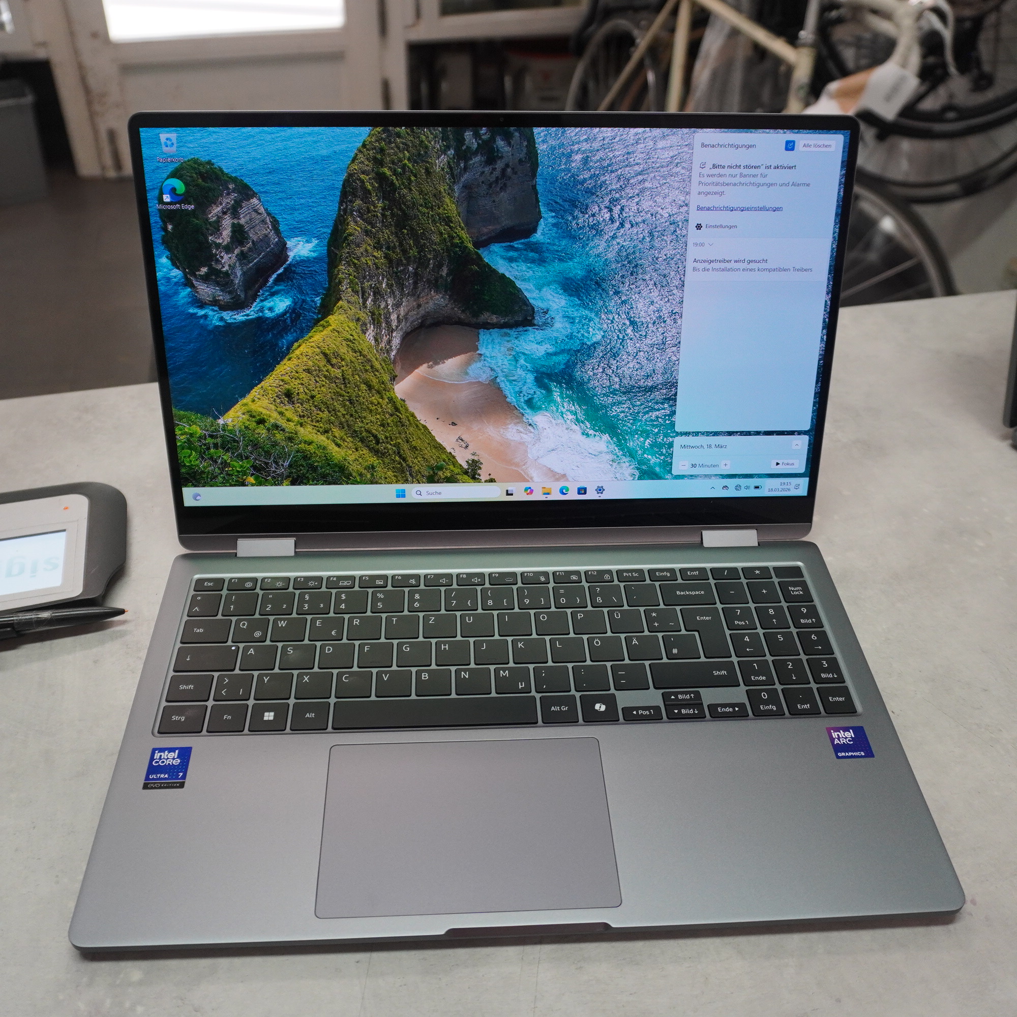 Samsung Galaxy Book5 360 Grau 2025, 15,6 Zoll FHD AMOLED Touch-Display, Intel Core Ultra 7 256V, 16 GB RAM, 512 GB SSD, Win 11 | OVP | Zustand:: Wie Neu | Farbe: schwarz – Bild 2