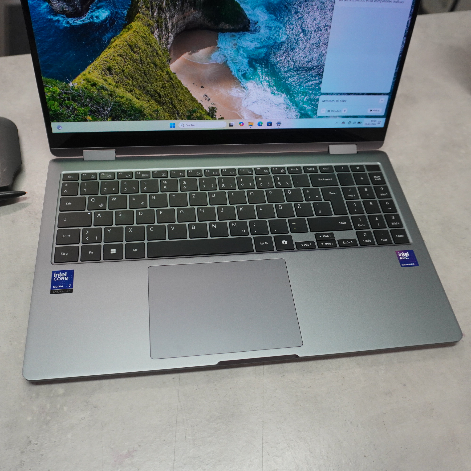 Samsung Galaxy Book5 360 Grau 2025, 15,6 Zoll FHD AMOLED Touch-Display, Intel Core Ultra 7 256V, 16 GB RAM, 512 GB SSD, Win 11 | OVP | Zustand:: Wie Neu | Farbe: schwarz – Bild 4
