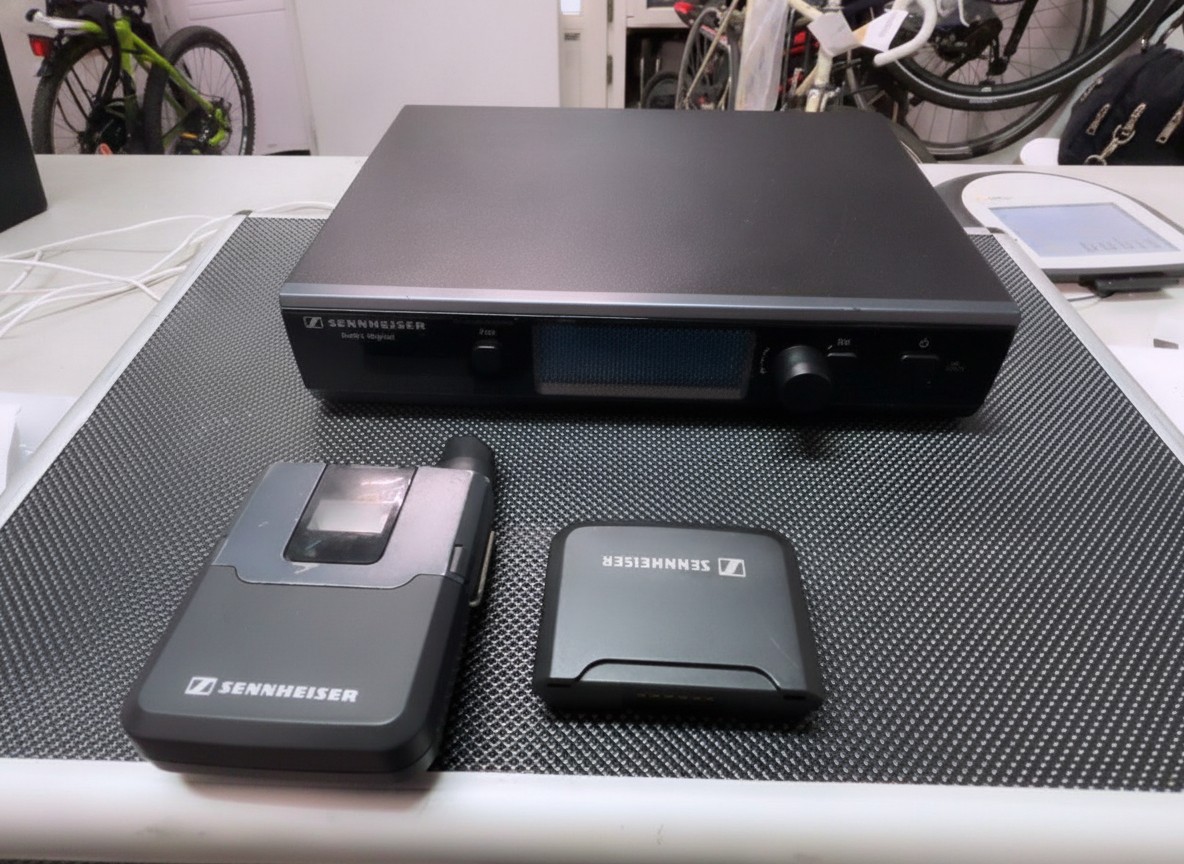 Sennheiser EM D1 Schwarz, Digitaler Empfänger Evolution Wireless D1 mit Koffer und Netzteil | Zustand: Sehr Gut