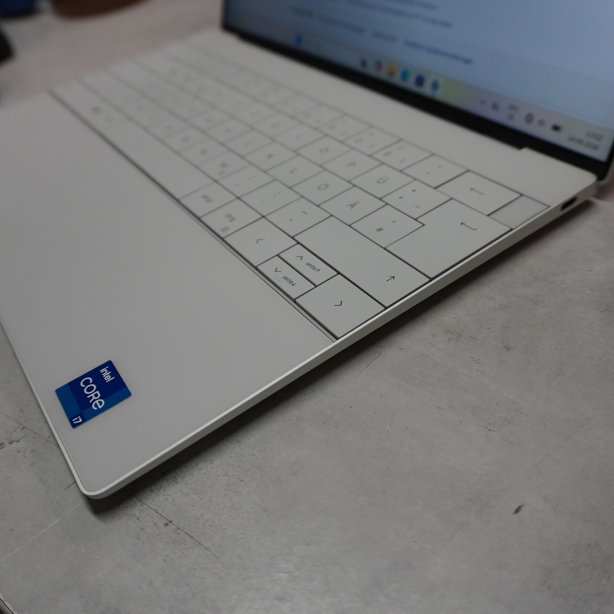 Dell XPS 13 Plus (9320) 2022, Intel Core i7-1260P, 32 GB RAM, 256 GB SSD, Intel Iris Xe, Windows 11 | Zustand: Sehr Gut – Bild 5