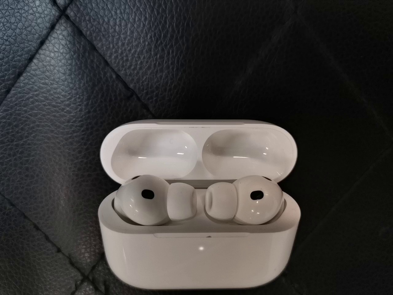 Airpods Pro 3. Gen, Zustand: Sehr Gut – Bild 4