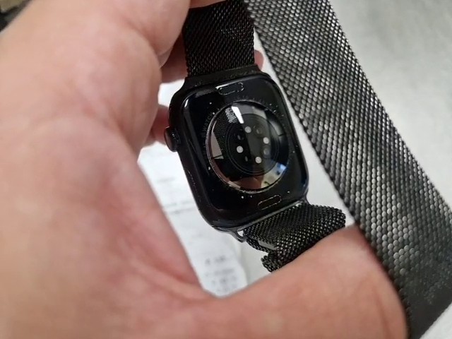 Apple Watch Series 10 46mm GPS+Cellular Aluminium, Smartwatch mit integriertem Ladegerät, Fitness- und Gesundheitstracking sowie OLED-Display | Zustand: Gut – Bild 3