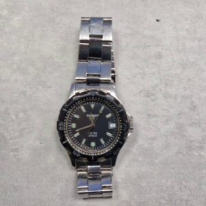 Tissot PR 50 Atollo 1990er Schwarz Silber, Vintage Herren-Taucheruhr, Quarzwerk, EdelstahLadegerätehäuse und -armband, schwarzes Zifferblatt, mit Originalverpackung | Zustand: Gebraucht