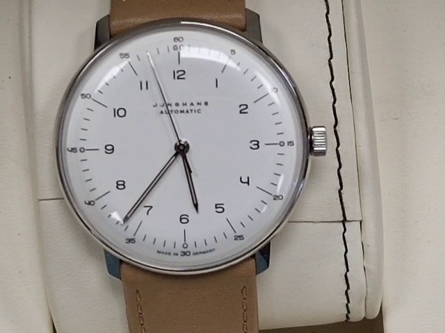 Junghans Max Bill Automatic 027/3502.04 Weiß, Herrenuhr, EdelstahLadegerätehäuse Ø 38 mm, Automatikwerk, braunes Lederarmband, weißes Zifferblatt, mit OVP, Box und Zertifikat | Zustand: Wie Neu – Bild 6