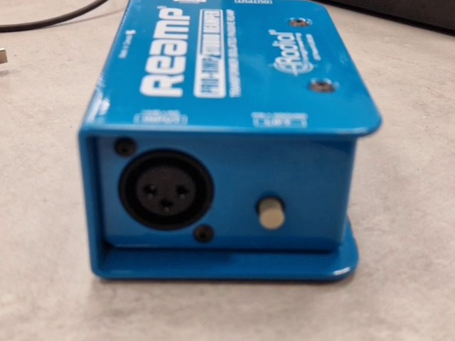 Radial ProRMP Studio Reamper blau, Passiver Reamper, trafo-isoliert, XLR- und Klinke-Anschlüsse, ideal für Studios | Zustand: Gut – Bild 2