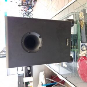 Magnat Betasub 20A Schwarz, Aktiver Heimkino-Subwoofer mit Bassreflex-System, 200-mm-Treiber und kraftvollen Bässen | Zustand: Sehr Gut