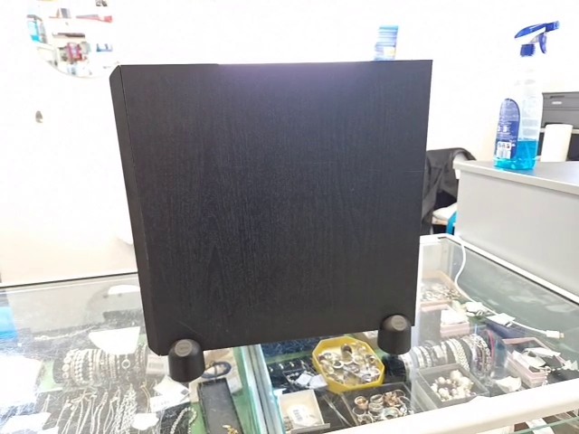Magnat Betasub 20A Schwarz, Aktiver Heimkino-Subwoofer mit Bassreflex-System, 200-mm-Treiber und kraftvollen Bässen | Zustand: Sehr Gut – Bild 2