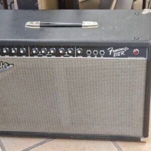 Fender Frontman 212R 2009 Schwarz, E-Gitarren-Verstärker, 100W, 2x12 Zoll Speaker, 2 Kanäle, Reverb, inkl. Staubablagerungen | Zustand: Sehr Gut