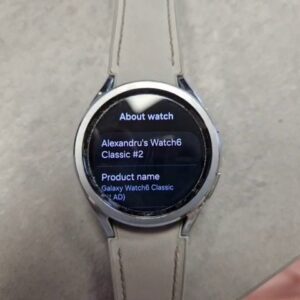 Samsung Galaxy Watch6 Classic Silber, Elegante Smartwatch mit drehbarer Lünette, Fitness- und Gesundheitsfunktionen, Saphirglas und silbernem Gehäuse. | Zustand: Sehr Gut