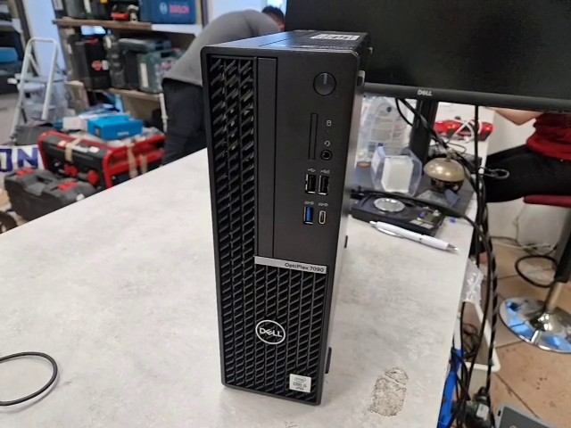 Dell OptiPlex 7090 SFF i5-10600 RX 640 Schwarz * Sehr Gut, Intel Core i5-10600, 8GB RAM, 256GB SSD, AMD Radeon RX 640, Win 11 Pro | Zustand: Sehr Gut