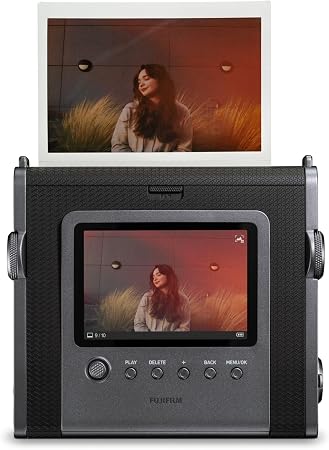 Fujifilm Instax WIDE Evo Schwarz, Hybride Sofortbildkamera für das breite WIDE-Format, mit Display, 100 Kreativ-Effekten und Weitwinkelobjektiv | Zustand: Neu – Bild 2
