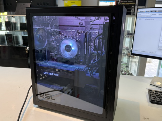 HP Omen 25L schwarz, AMD Ryzen 5 5600X, GeForce RTX 3060 Ti 8GB, 16GB RAM, 512GB M.2 SSD, 1TB HDD, Windows 11 | Zustand: Sehr Gut – Bild 2