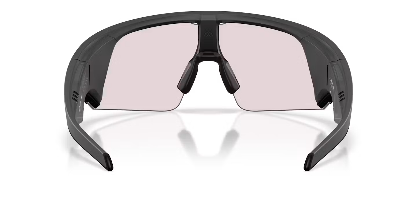 Oakley Meta Vanguard Schwarz Prizm Transitions Ember, Smarte Sportbrille mit Meta AI, 12-MP-Kamera, Open-Ear-Audio, mit Verpackung und originaler Rechnung | Zustand: Neu – Bild 3