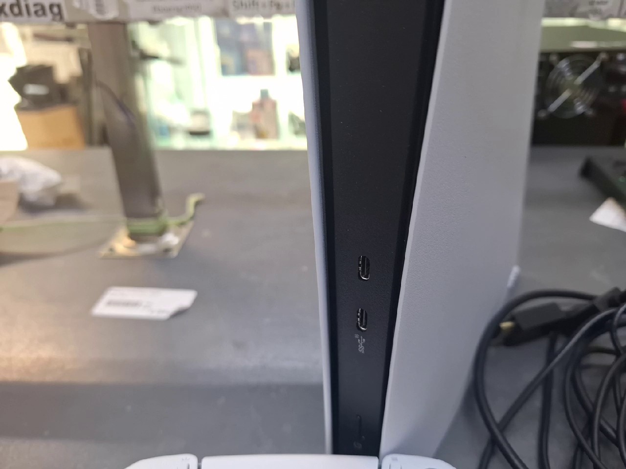 Sony PlayStation 5 Slim Digital Edition Weiß, Wie neu, ohne Verpackung, inkl. Controller und aller Kabel | Zustand: Sehr Gut | Farbe: weiss – Bild 4