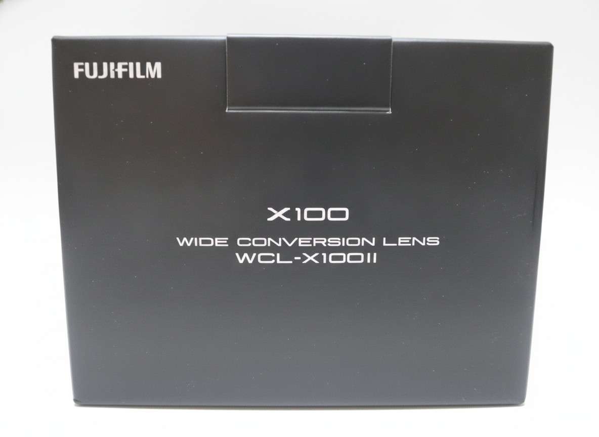 Fujifilm WCL-X100 II Silber, Weitwinkel-Konverter für X100-Serie, Vergrößerung 0.8x, Zubehör: OVP, Deckel | Zustand: Neu