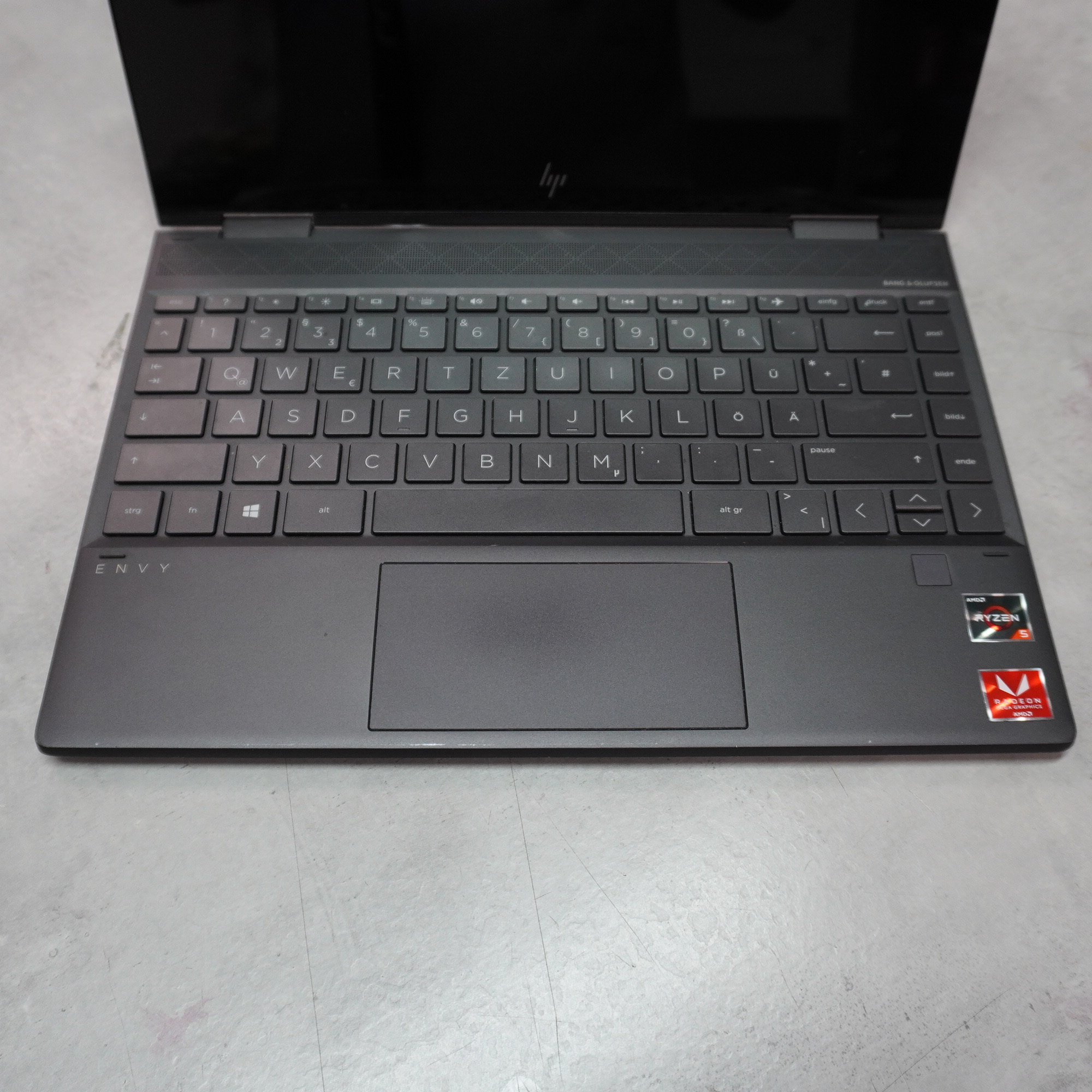 HP Envy x360 2019 Schwarz, AMD Ryzen 5 3500U, 8GB RAM, 512GB SSD, Ladegerät nicht original | Zustand: Gut – Bild 2