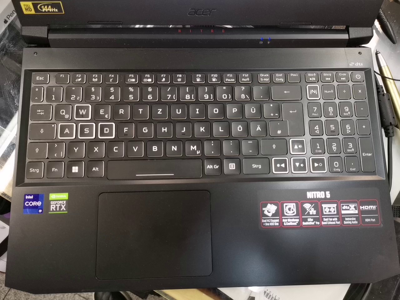 Acer Nitro 5 AN515-57 Schwarz, Intel Core i9-11900H, 64 GB RAM, 512 GB SSD, NVIDIA GeForce RTX 3060, mit Ladegerät, kleine Sprung | Zustand: In Ordnung – Bild 2