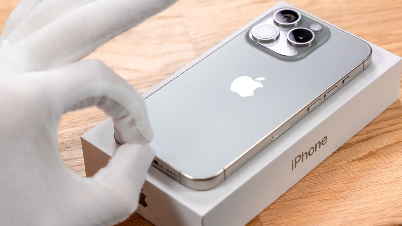 iPhone 15 Pro 128GB, OVP | SimLock: Frei | Zustand: Gut | Farbe: Natural Titanium | Akku: 83% – Bild 3
