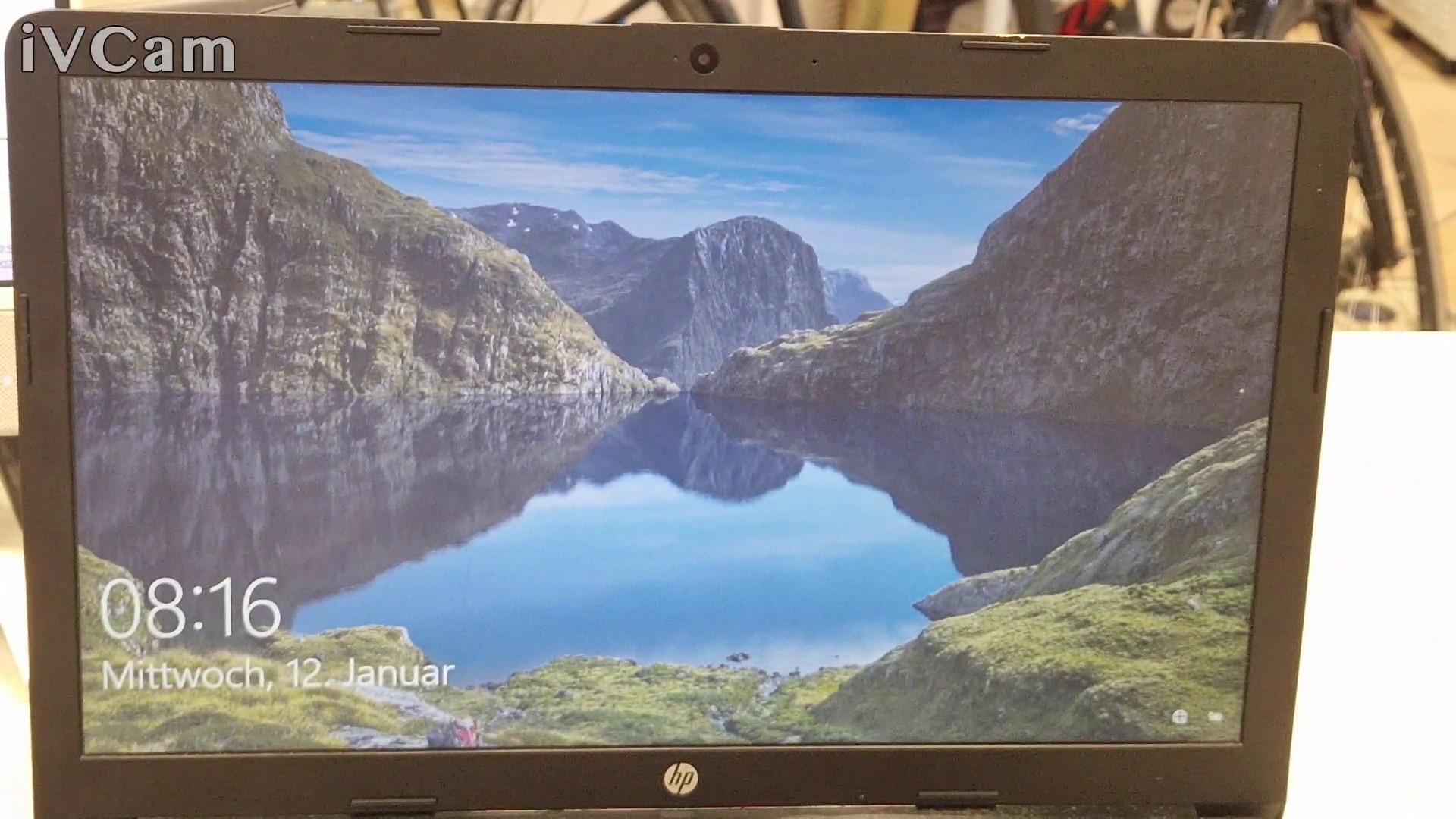 HP Laptop 15-da0455ng, Intel Celeron N4000, 8GB RAM, Win 10 Pro – Bild 2