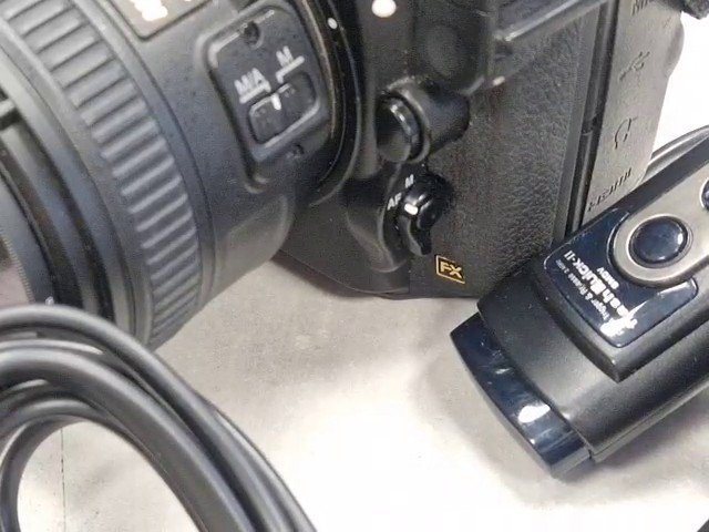 Nikon D800 DSLR mit 50mm f/1.4G & Zubehör, FX-Format, 36.3 MP, inkl. Batteriegriff, Ladegerät. Silber Koffer | Zustand: Gut – Bild 5
