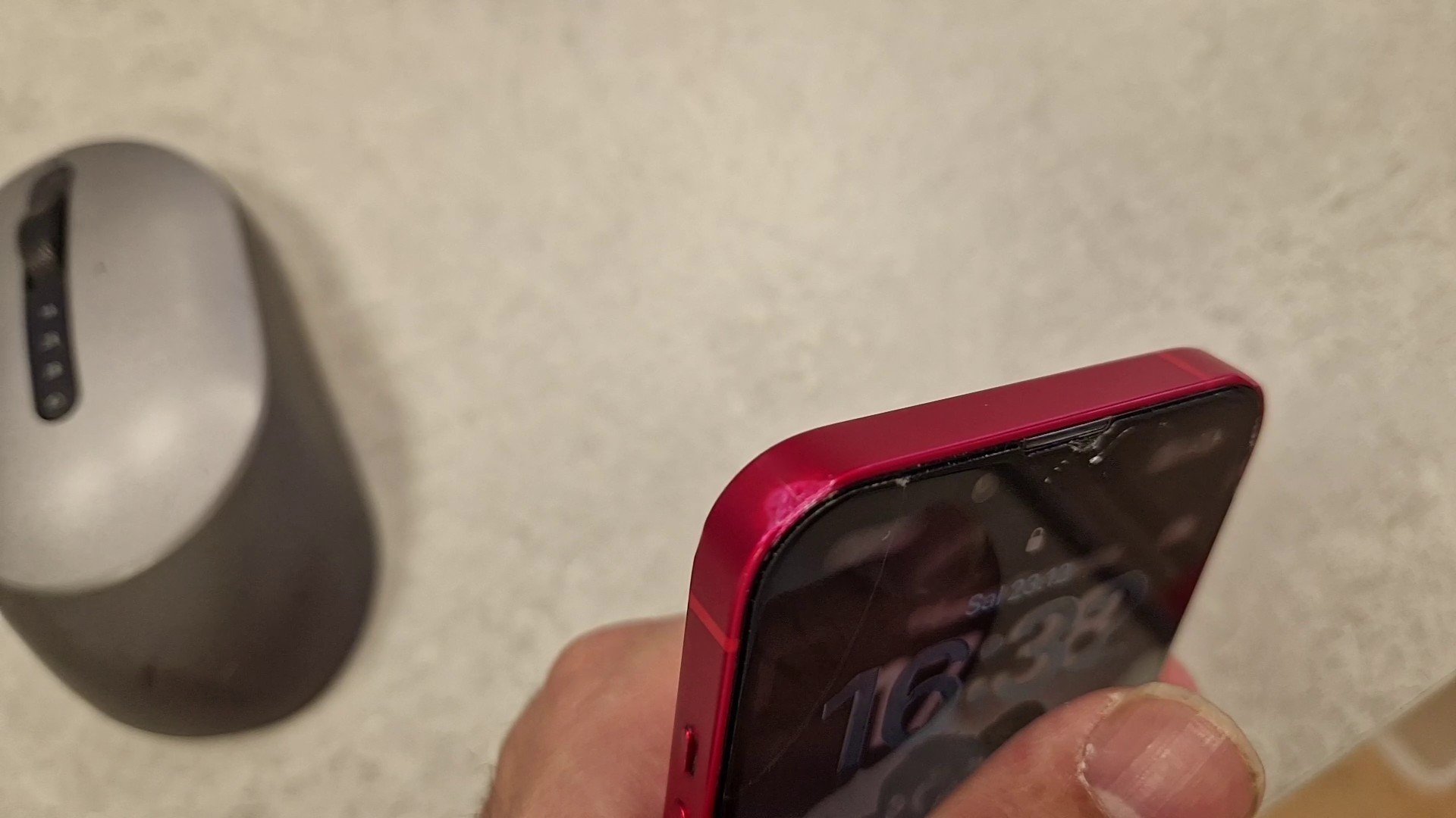 iPhone 14 256GB, 256GB Speicher, Farbe Rot, Akku unter 80%, Sim-Lock frei | SimLock: Frei | Zustand: Sehr Gut | Farbe: rot | Akku: 78% – Bild 2