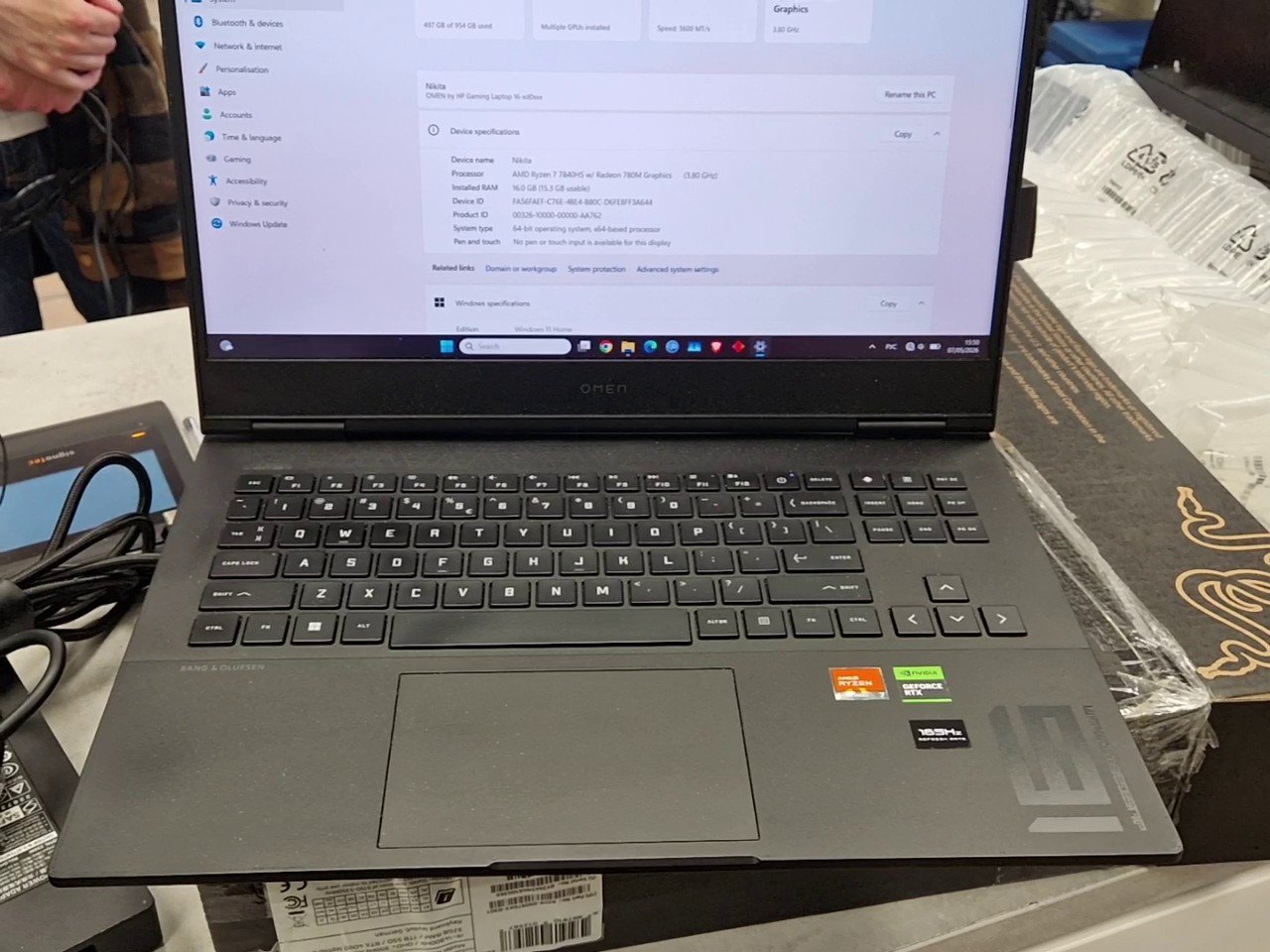 HP Omen Gaming Laptop 16-xd0xxx, Ryzen 7 7840HS, RTX 4060, 16GB RAM, 954GB SSD, 165Hz | Zustand: Gut – Bild 2