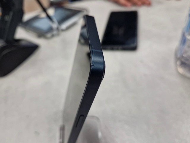 iPhone 13 128GB, 240720 | SimLock: Frei | Zustand: Gut | Farbe: blau | Akku: 87% – Bild 3