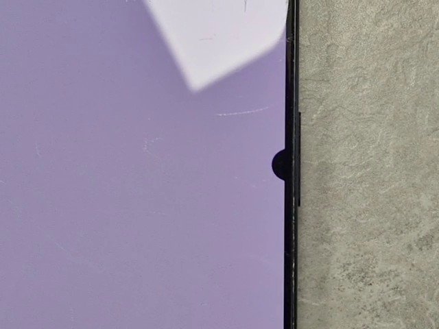 iPhone 16 Pro 128GB, 128GB, Schwarz, stark zerkratzt, Sprung hinten, Akku 93%. klein punkt am display | SimLock: Frei | Zustand: In Ordnung | Farbe: schwarz | Akku: 93% – Bild 6