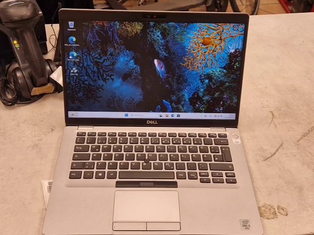 Dell Latitude 5410 i5-10310U 16GB 256GB SSD, Intel Core i5-10310U, 16 GB RAM, 238 GB SSD, Windows 11 Pro, Kratzer, | Zustand: Sehr Gut