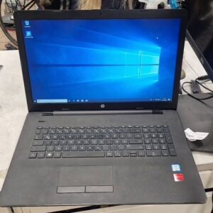 HP Laptop 17-bs510ng, Intel Core i3-6006U, 8 GB RAM, 256gb ssd  Windows 10 Home | Zustand: Sehr Gut