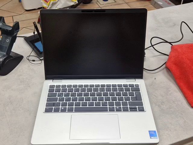 Dell Pro 14 Plus, Intel Core Ultra 5 236V, 16 GB RAM, 512 GB SSD, Intel Arc, Mit Netzteil | Zustand: Sehr Gut – Bild 3