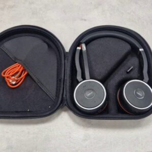 Jabra Evolve 65 MS Stereo, On-Ear Bluetooth-Headset mit Mikrofonarm, leichtere Gebrauchsspuren.Hülle | Zustand: Sehr Gut | Farbe: schwarz