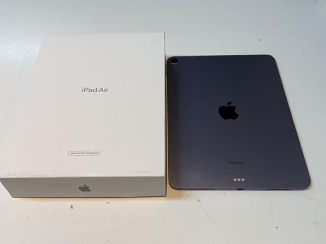 Apple iPad Air (5. Gen., 2022) WiFi Violett, 64GB Speicher, inklusive Originalverpackung und Ladekabel. | Zustand: Sehr Gut – Bild 3