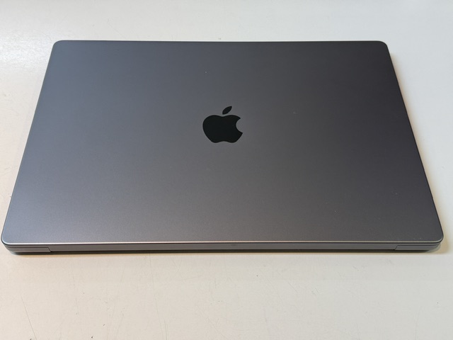 Apple MacBook Pro 16 2021 Space Grau, M1 Pro, 16 GB RAM, 1 TB SSD, Batteriezustand 90%, 169 Ladezyklen, thailändische Tastatur, mit Ladegerät | Zustand: Gut – Bild 5