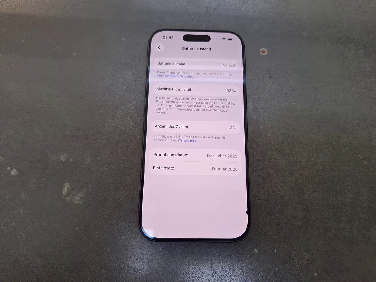 iPhone 17 Pro 256GB, Display hat eine Pixel fehler | SimLock: Frei | Zustand: Gut | Farbe: blau | Akku: 92% – Bild 2