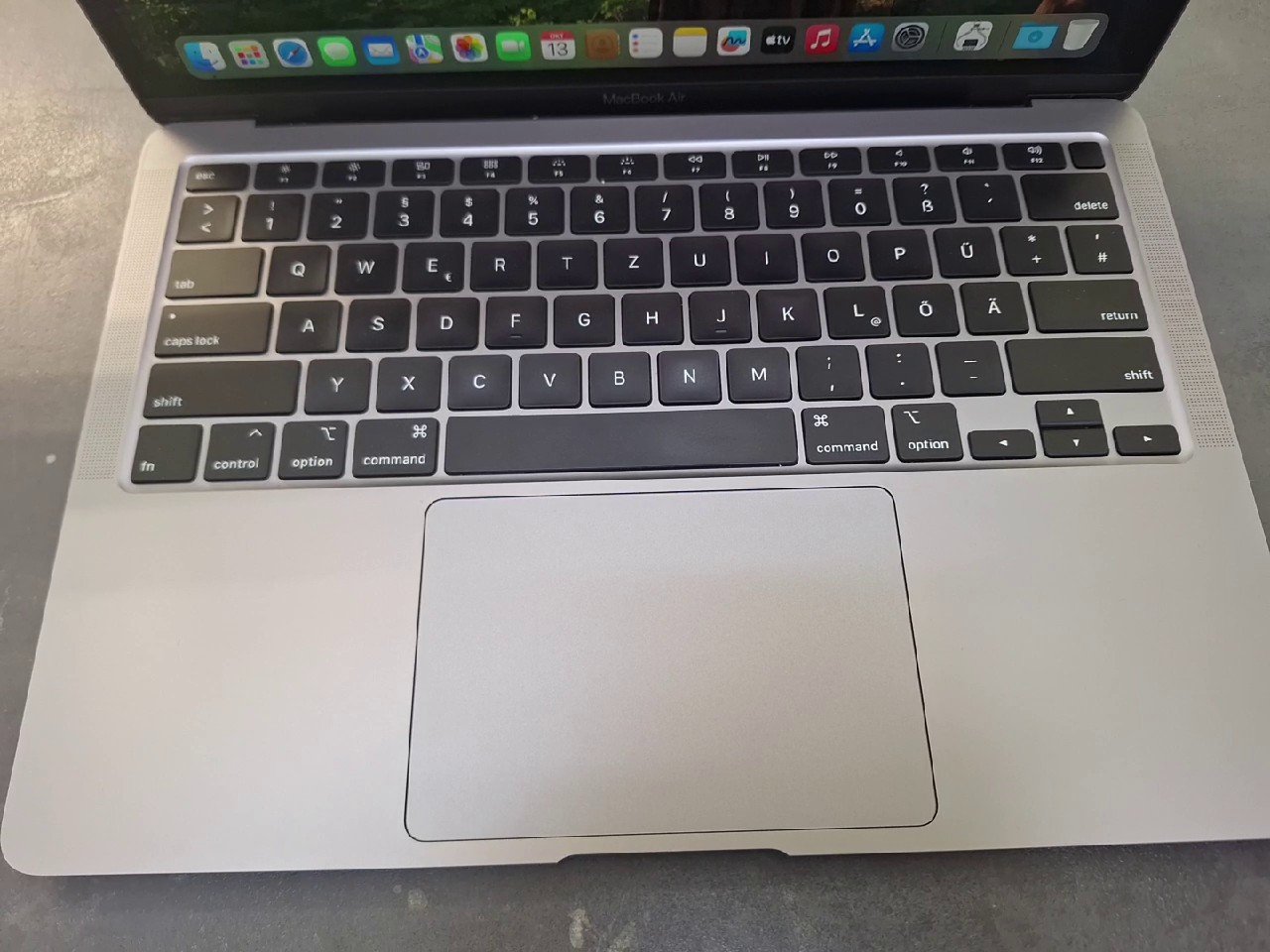 Apple MacBook Air 13" (2020) i5 512GB Silber, 1,1 GHz Quad-Core i5, 8 GB RAM, 500 GB SSD, Intel Iris Plus, Lg. | Zustand: Sehr Gut – Bild 4