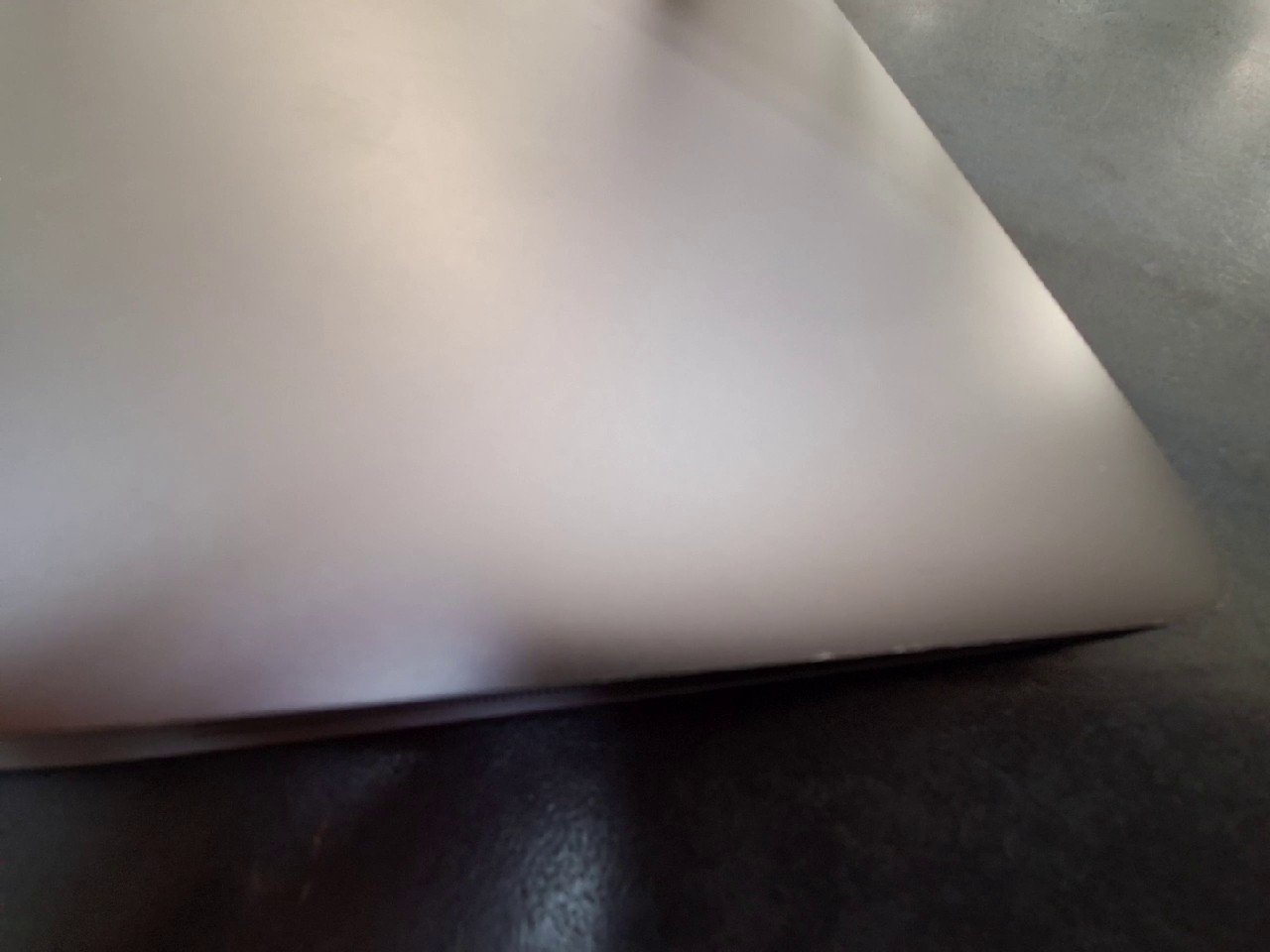 Apple MacBook Air 13" (2020) i5 512GB Silber, 1,1 GHz Quad-Core i5, 8 GB RAM, 500 GB SSD, Intel Iris Plus, Lg. | Zustand: Sehr Gut – Bild 6